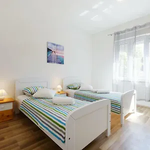  Apartament Dendo